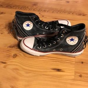 Converse Chuck Taylor tri zip high tops